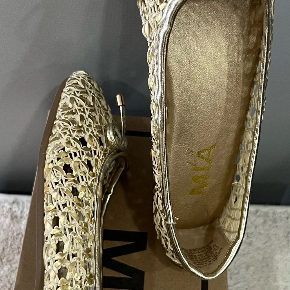 MIA Gold Metallic Woven Flats‎ Girl’s shoes